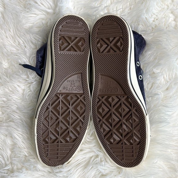 🔹 Converse AC/DC Anges Young Velvet High Tops - Picture 4 of 11